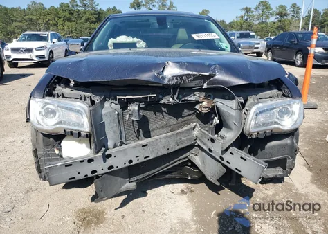 2017 Chrysler 300C z USA, uszkodzony, nr VIN 2C3CCAEG5HH564660